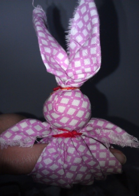 Кукла-оберег 'Зайчик на пальчик'